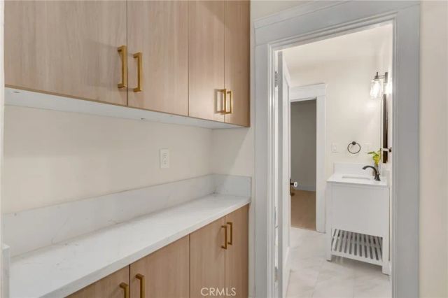 4027 E 11th, Long Beach, CA 90804