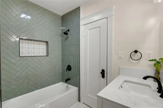 4027 E 11th, Long Beach, CA 90804