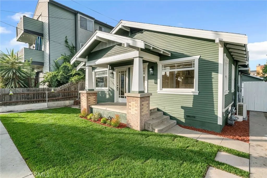 4027 E 11th, Long Beach, CA 90804