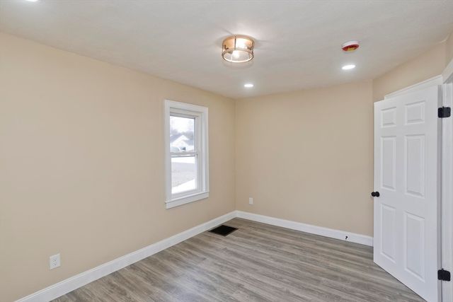 1709 Memorial Dr, Chicopee, MA 01020