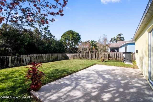 2024 Majestic Pine Court NE, Palm Bay, FL 32905