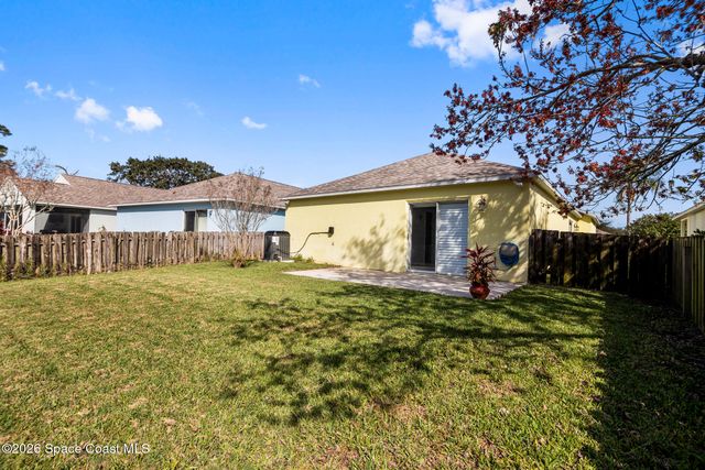 2024 Majestic Pine Court NE, Palm Bay, FL 32905