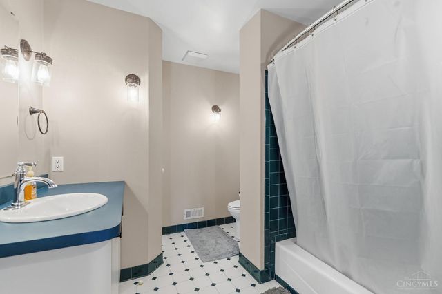 4520 Shepherds Way, Batavia Twp, OH 45103