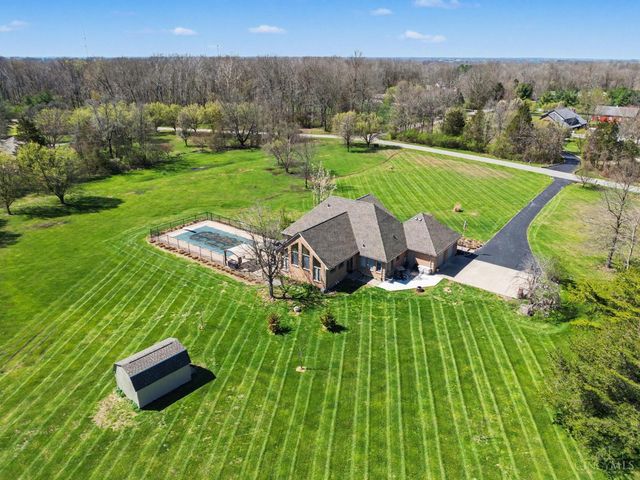 4520 Shepherds Way, Batavia Twp, OH 45103