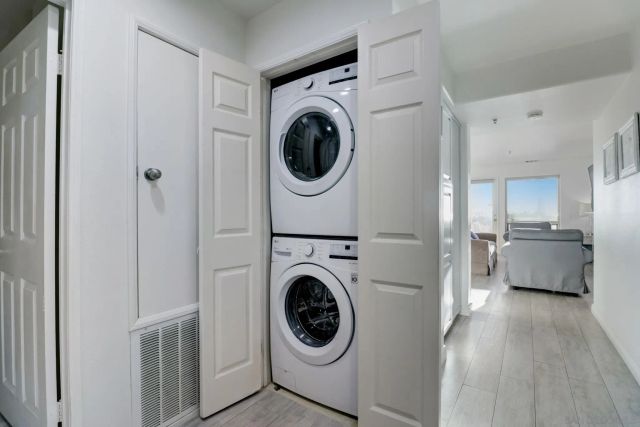 714 Seacoast Dr 104, Imperial Beach, CA 91932