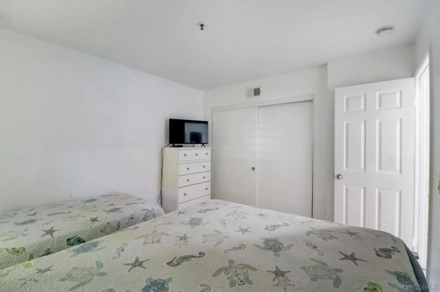 714 Seacoast Dr 104, Imperial Beach, CA 91932