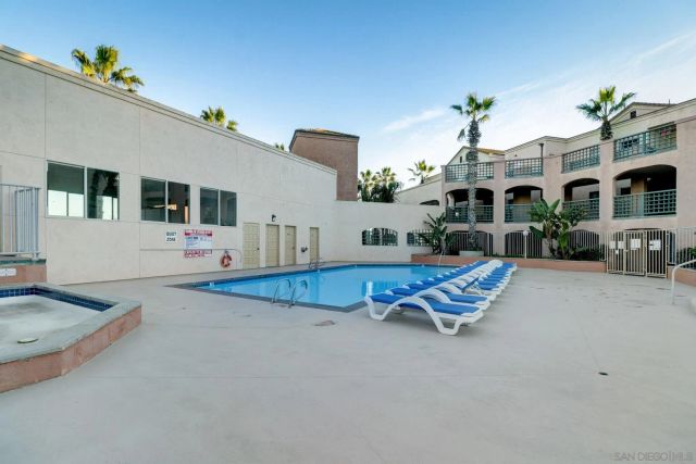 714 Seacoast Dr 104, Imperial Beach, CA 91932