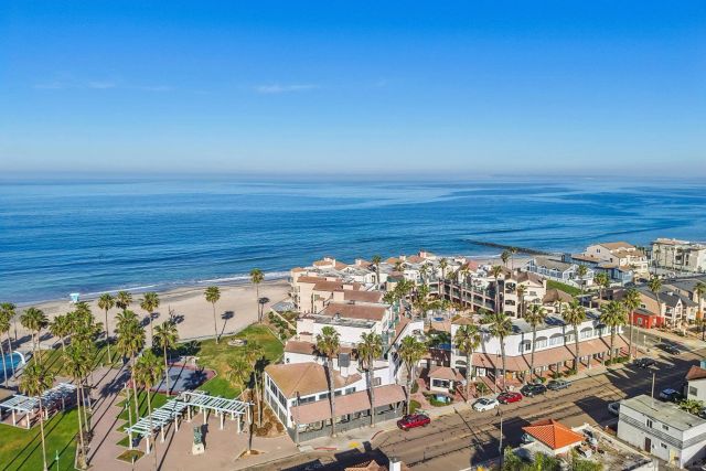 714 Seacoast Dr 104, Imperial Beach, CA 91932