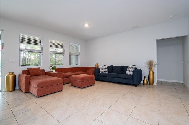 4341 ACORN CT, Davenport, FL 33837