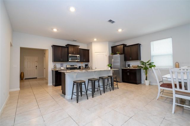 4341 ACORN CT, Davenport, FL 33837