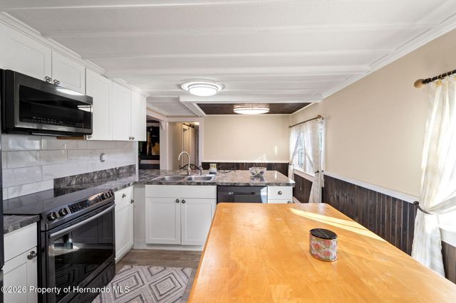 7288 Coventry Court, Weeki Wachee, FL 34607