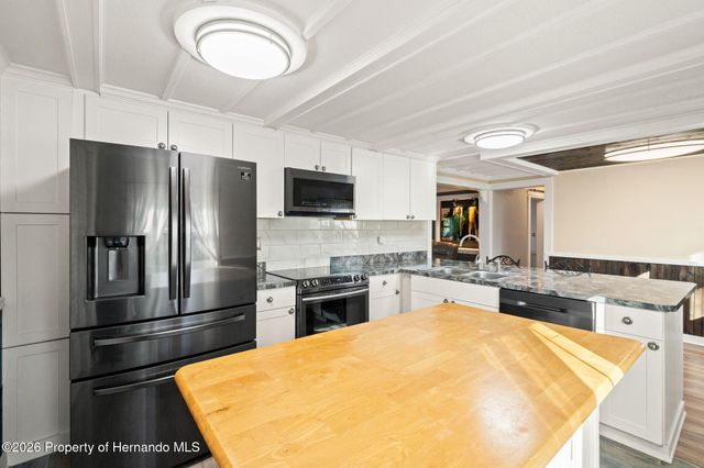 7288 Coventry Court, Weeki Wachee, FL 34607