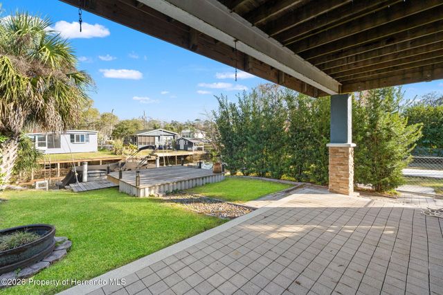 7288 Coventry Court, Weeki Wachee, FL 34607