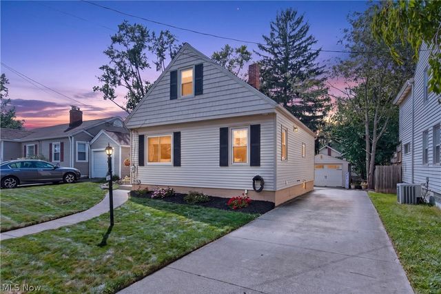 1848 17th Street, Cuyahoga Falls, OH 44223