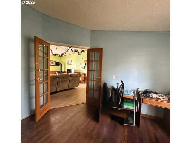 4821 Ne 50TH St, Neotsu, OR 97364