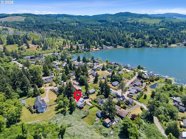 4821 Ne 50TH St, Neotsu, OR 97364