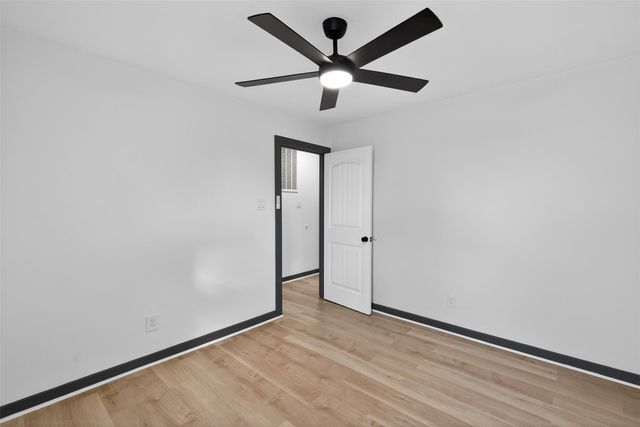 710 Knob Hollow Street, Channelview, TX 77530