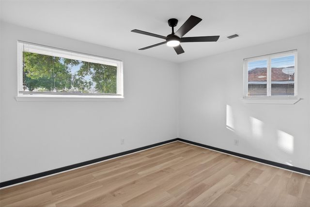 710 Knob Hollow Street, Channelview, TX 77530