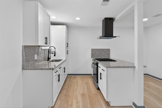 710 Knob Hollow Street, Channelview, TX 77530