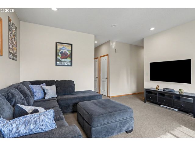 644 Nw 14TH St, Corvallis, OR 97330