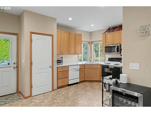 644 Nw 14TH St, Corvallis, OR 97330