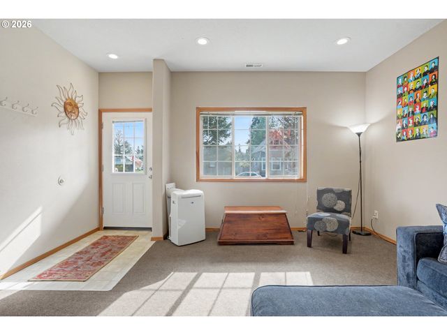 644 Nw 14TH St, Corvallis, OR 97330