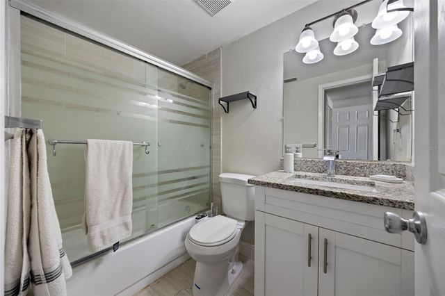 7212 LUNITA COURT, Tampa, FL 33625