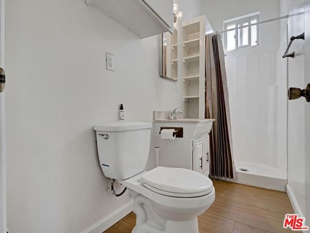 104 Sunridge Street, Playa Del Rey (los Angeles), CA 90293