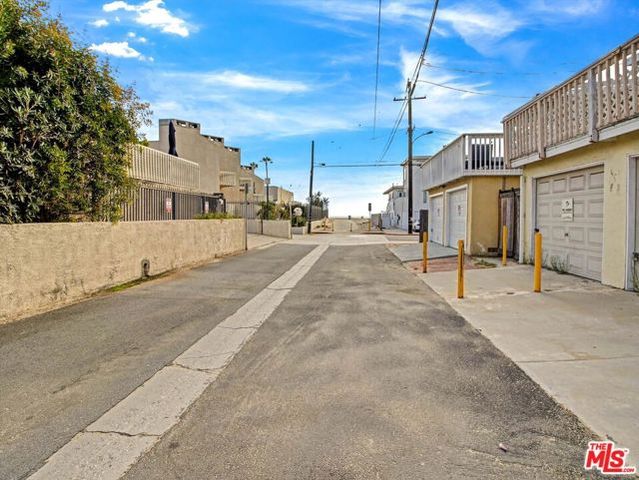 104 Sunridge Street, Playa Del Rey (los Angeles), CA 90293