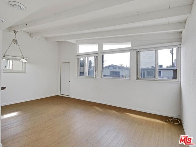 104 Sunridge Street, Playa Del Rey (los Angeles), CA 90293