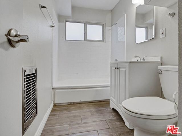 104 Sunridge Street, Playa Del Rey (los Angeles), CA 90293