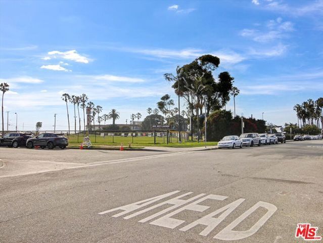 104 Sunridge Street, Playa Del Rey (los Angeles), CA 90293