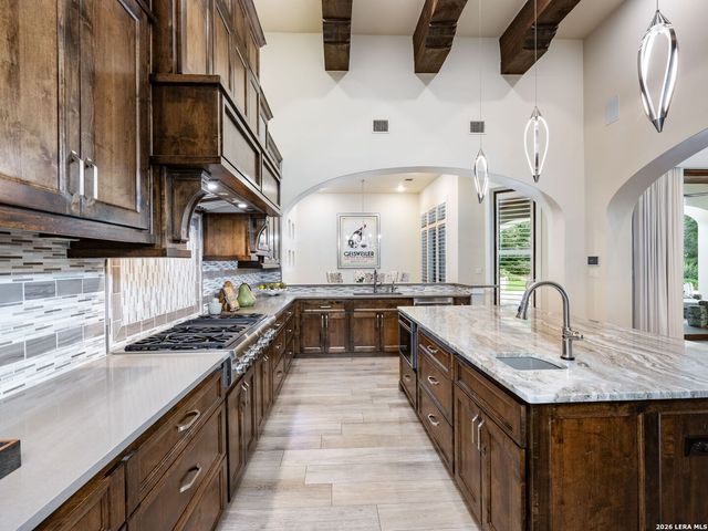 218 Wellesley Landing, Shavano Park, TX 78231