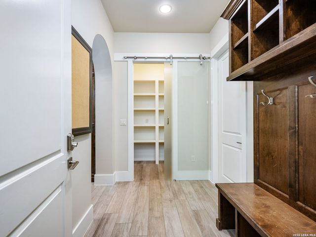 218 Wellesley Landing, Shavano Park, TX 78231