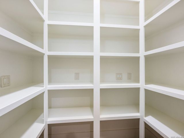 218 Wellesley Landing, Shavano Park, TX 78231
