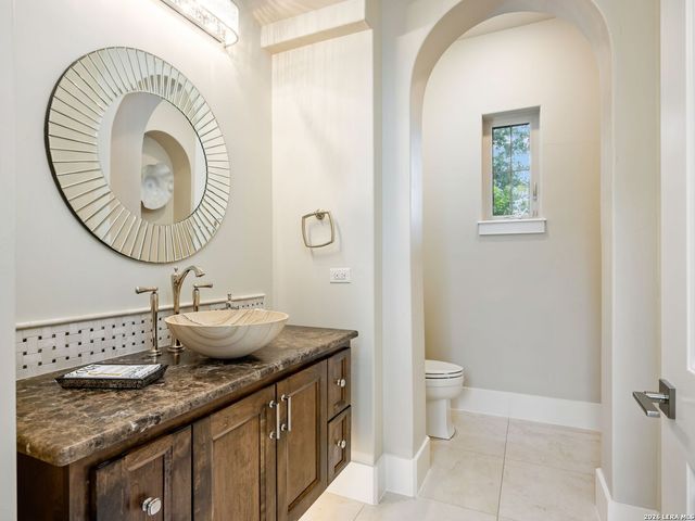 218 Wellesley Landing, Shavano Park, TX 78231