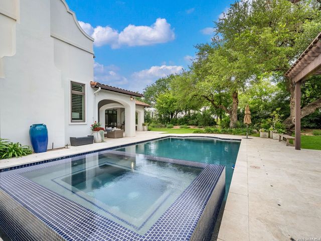 218 Wellesley Landing, Shavano Park, TX 78231