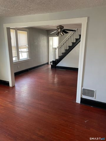 67-69 Sisson Street, East Hartford, CT 06118