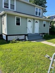 67-69 Sisson Street, East Hartford, CT 06118