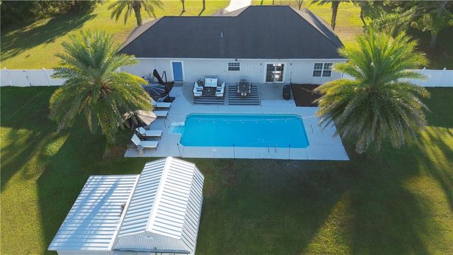 532 Emanuel Church Road, Brunswick, GA 31523