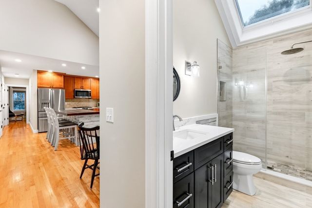 276 Pheasant Hill Cir, Barnstable, MA 02635
