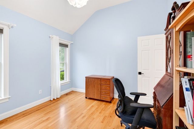 276 Pheasant Hill Cir, Barnstable, MA 02635