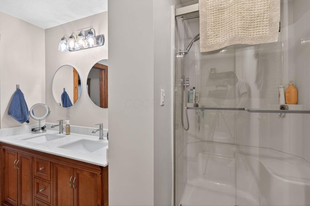 2717 Darling Road, Blacklick, OH 43004