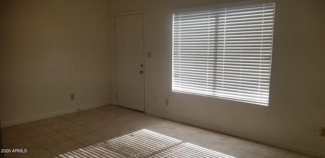 1416 S Jentilly Lane Apt 202, Tempe, AZ 85281