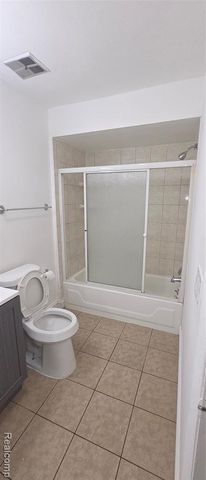280 E 13 Mile Road, Madison Heights, MI 48071