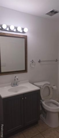 280 E 13 Mile Road, Madison Heights, MI 48071
