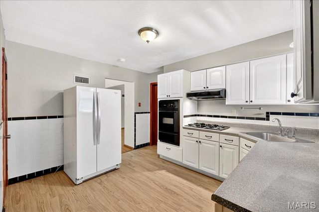 9319 Aster Avenue, St Louis, MO 63123