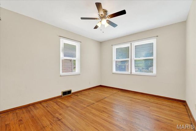 9319 Aster Avenue, St Louis, MO 63123