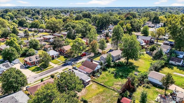 9319 Aster Avenue, St Louis, MO 63123