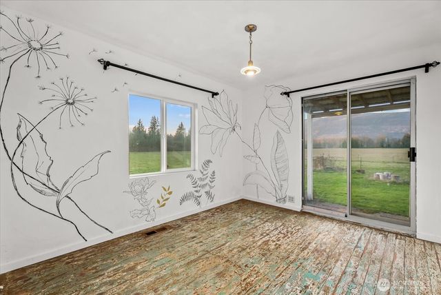 30731 Walberg Road, Sedro Woolley, WA 98284